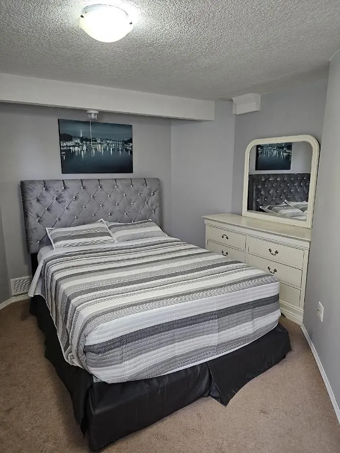 Affittacamere Awesome Guest Suite YYC